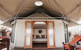 Rivershore Resort